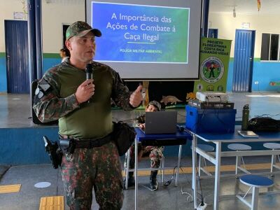 Imagem da notícia Projeto Florestinha leva palestra e teatro de fantoches sobre preservação ambiental a estudantes de Alcinópolis